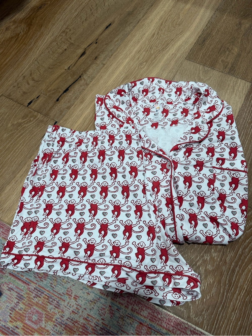 Roller Rabbit Alabama Print Pajama Set